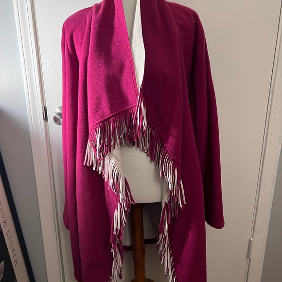 Susan Graver Pink Shrug with Fringe Detail - Picture 1 of 3